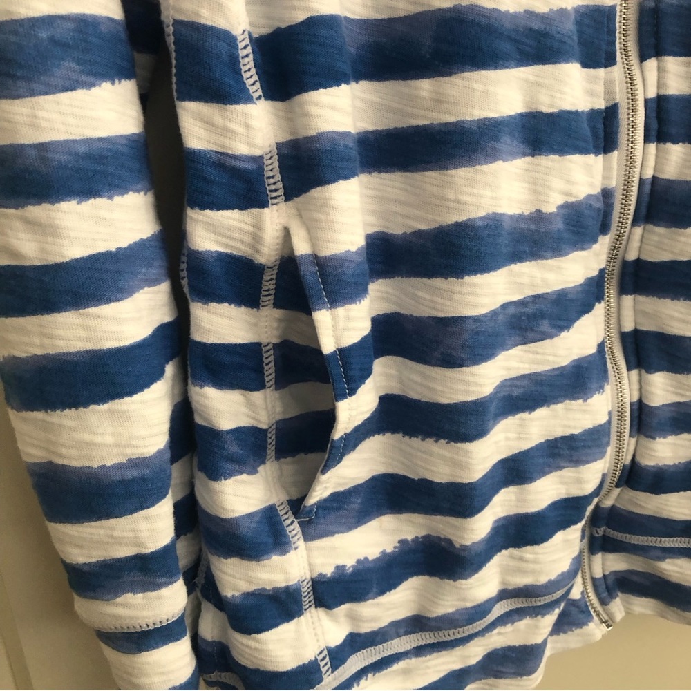 Tommy Bahama Full Zip Jacket❗️ - Picture 3 of 7